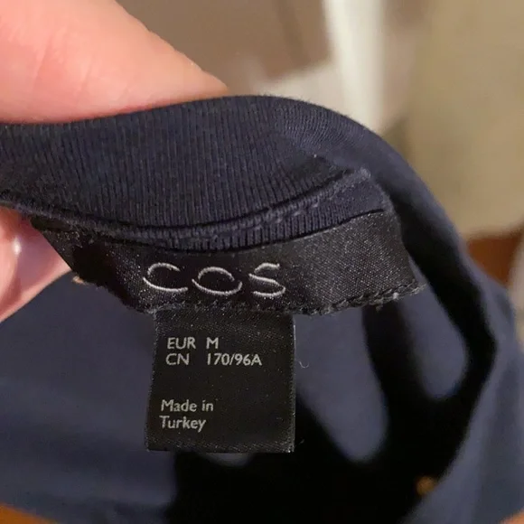 COS Contrast-Panelled Jersey Dress - Picture 11 of 12